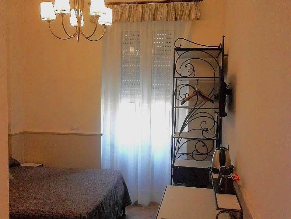 Residenza Cavallini Рим Екстер'єр фото